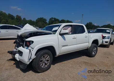 2016 Toyota Tacoma Sr5 V6 from USA, damaged, VIN 3TMCZ5AN3GM010720